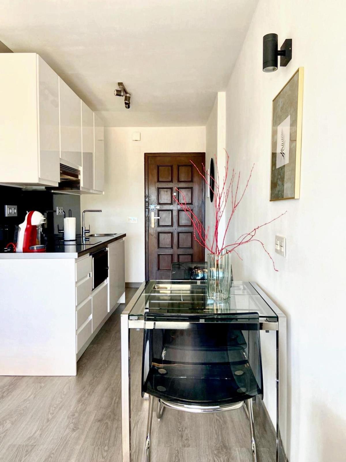 Duplex Beach Cabopino Apartment มาร์เบยา ภายนอก รูปภาพ